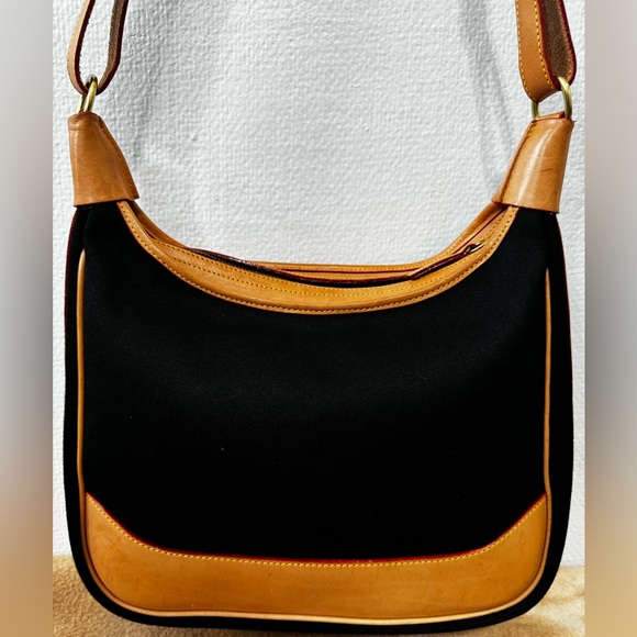 Dooney & Bourke Black Leather Large Shoulder Bag - Picture 7 of 13